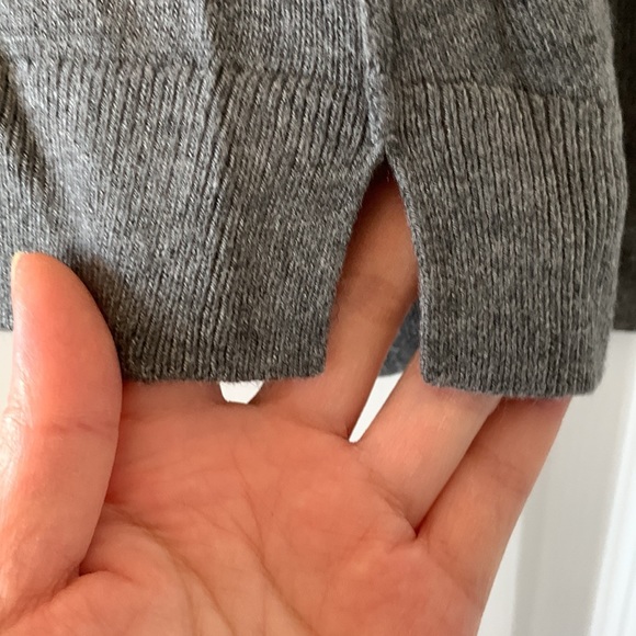 NWT LOFT Drop Shoulder High-Low Knit Sweater - Picture 7 of 15